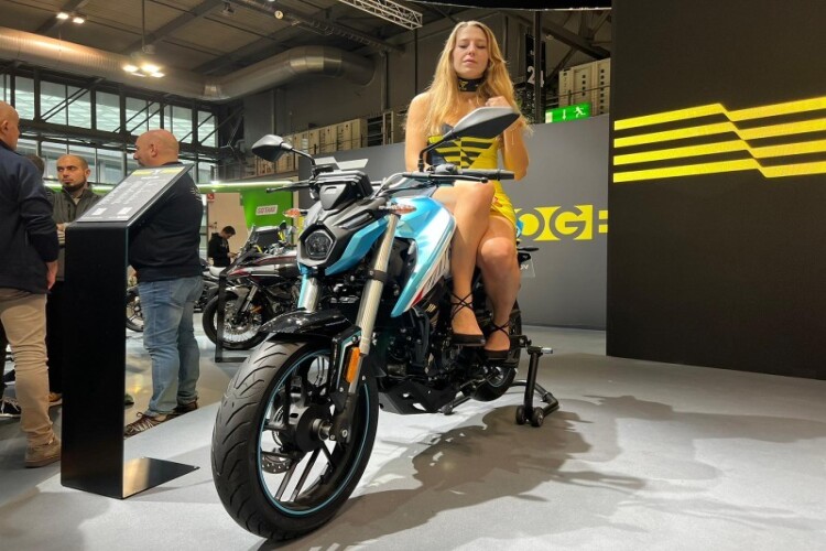 2026 VOGE R 125, Black - photo 7