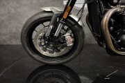 TRIUMPH SPEED TWIN 1200