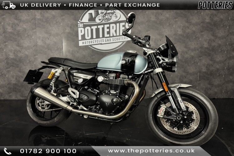 TRIUMPH SPEED TWIN 1200