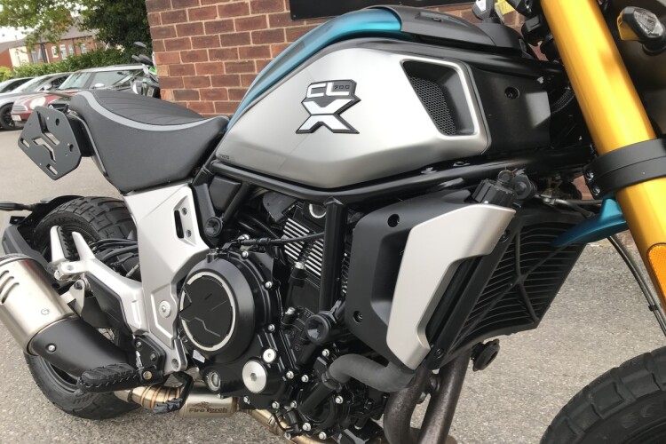 CFMOTO 700CL-X ADVENTURE