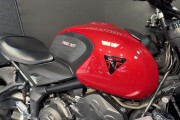 TRIUMPH TRIDENT 660