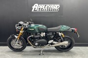 TRIUMPH THRUXTON 1200