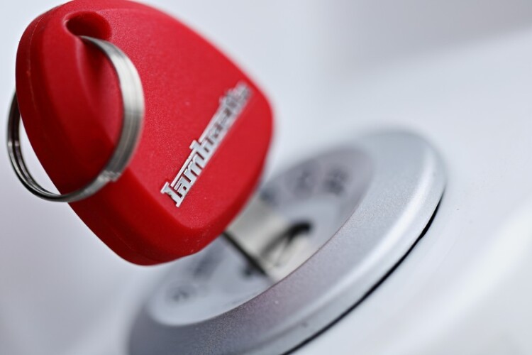 LAMBRETTA V50 for sale