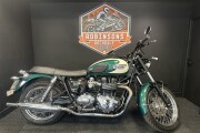 TRIUMPH BONNEVILLE T100