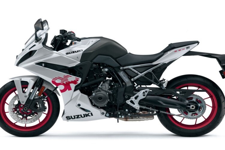 2025 SUZUKI GSX-8S, 2025 Metallic Triton Blue - photo 10