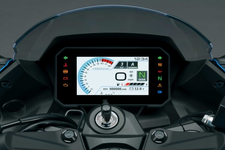 2025 SUZUKI GSX-8S, 2025 Metallic Triton Blue - photo 13