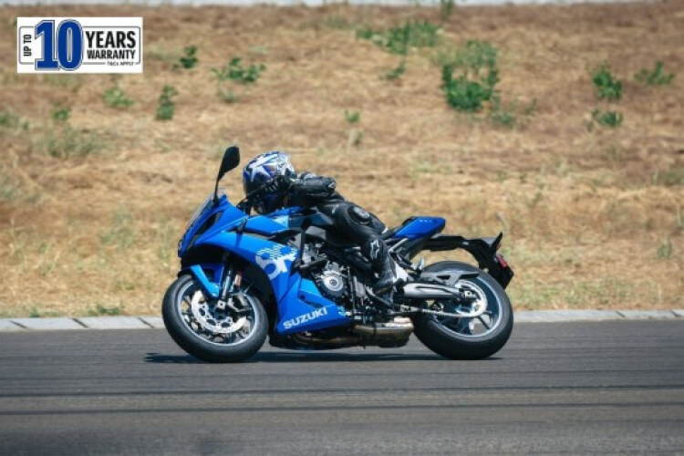 SUZUKI GSX-8S for sale