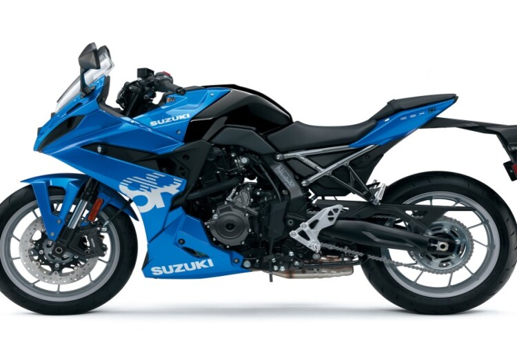 2025 SUZUKI GSX-8S, 2025 Metallic Triton Blue - photo 9
