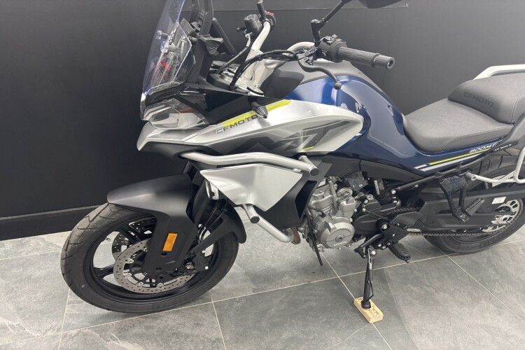 CFMOTO 800MT SPORT