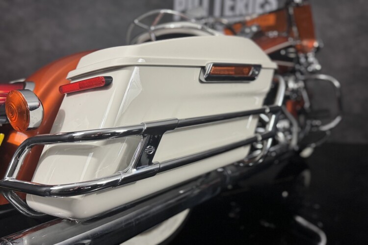 HARLEY-DAVIDSON TOURING