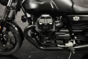 MOTO GUZZI V7