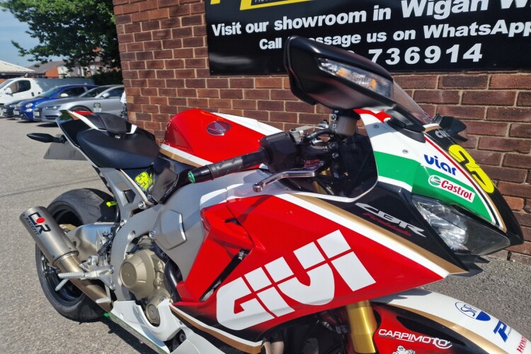 HONDA CBR1000RR FIREBLADE SP