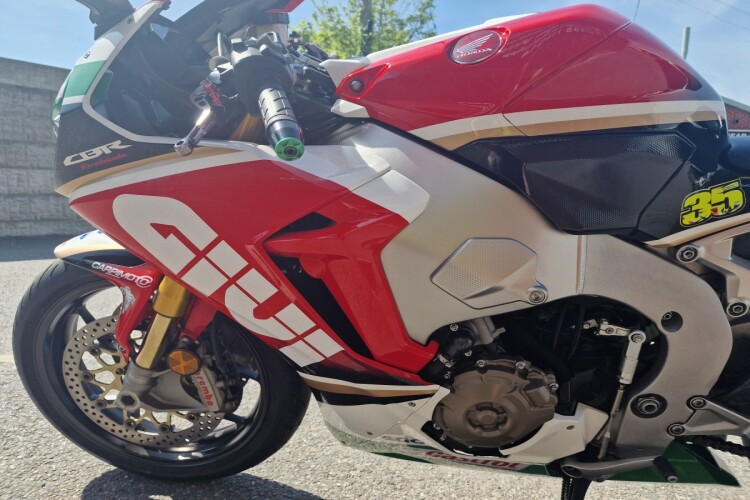 HONDA CBR1000RR FIREBLADE SP