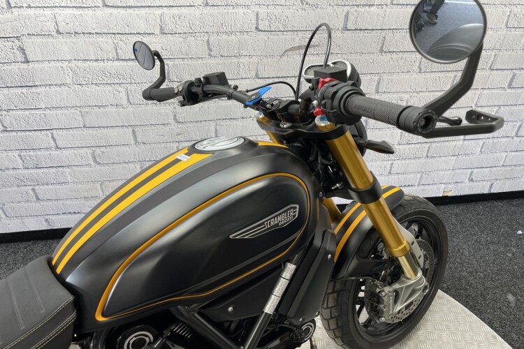 DUCATI SCRAMBLER 1100