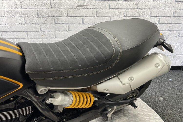 DUCATI SCRAMBLER 1100