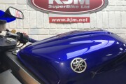 YAMAHA R6