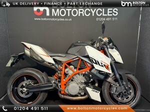 2010 KTM 990 SUPER DUKE, Black