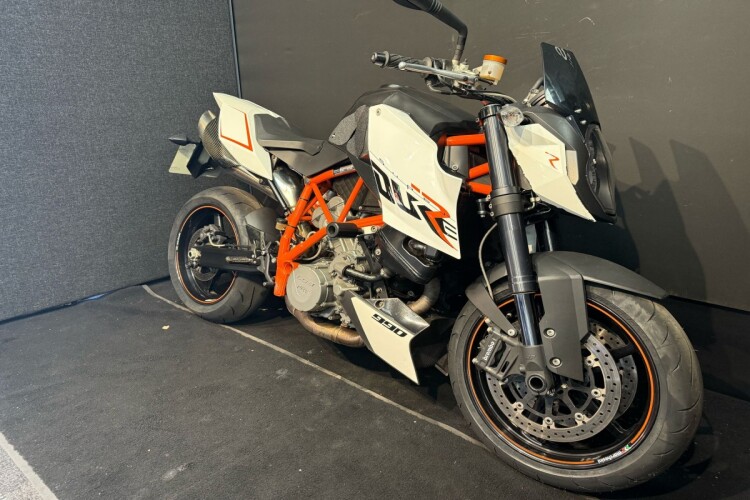 KTM 990 SUPER DUKE