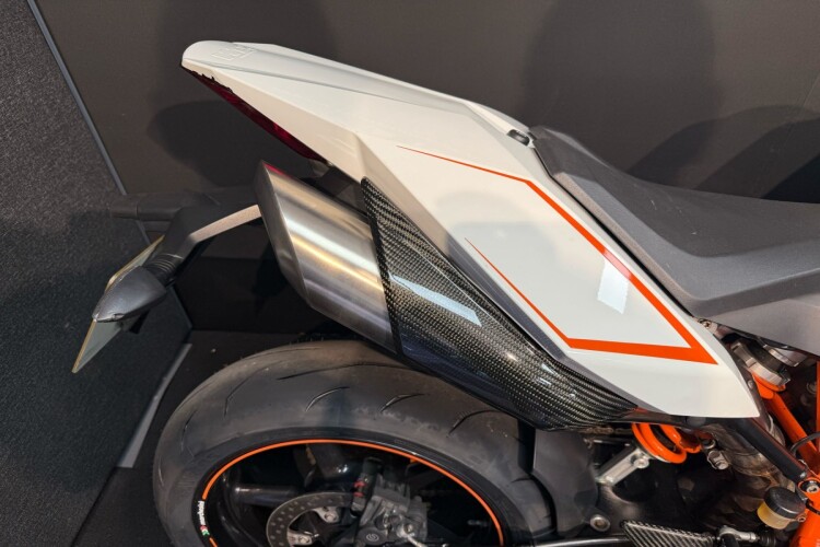 KTM 990 SUPER DUKE