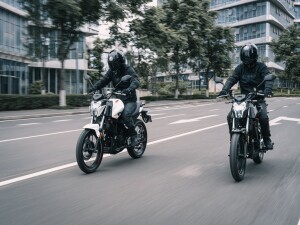 KEEWAY RKS125