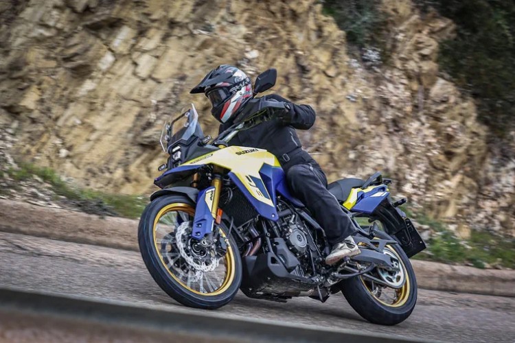 Suzuki V-Strom 800 DE. Is this the best V-Strom ever?