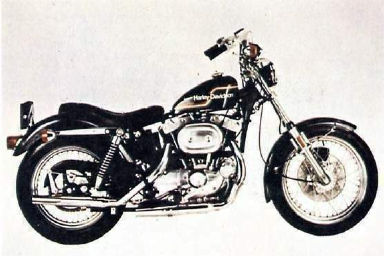 Harley-Davidson XLCH 1000 Sportster specs 🏍️ MotoDealers UK