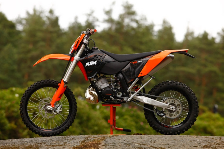 KTM