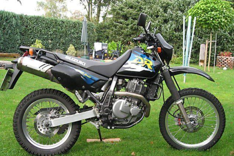 サイレンサー スコールDR 650 SE 1996-2020ドートレイプワラ用リンクサイズ - オリジナルのタイトルを表示 スズキ DR 650 SE 1996-2020 オートバイ排 DR 650 Exhaust Silencer Muffler - DOMINATOR EXHAUST OFFICIAL